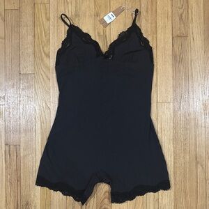 SKIMS Fits Everybody Lace Triangle Onesie